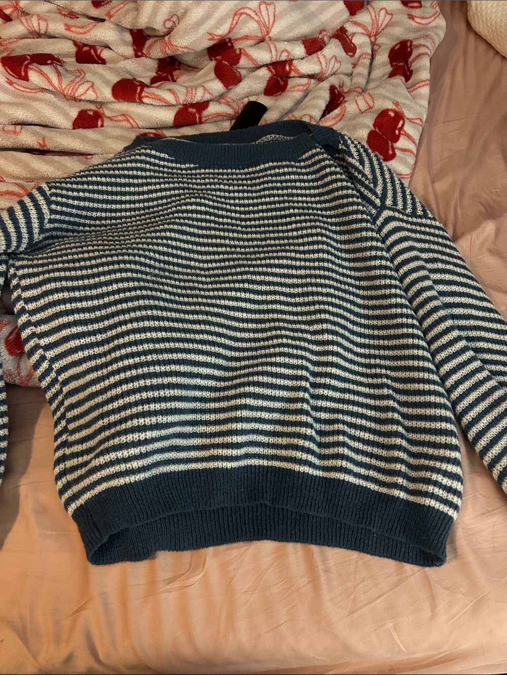 Striped Navy and White womens large Sweater